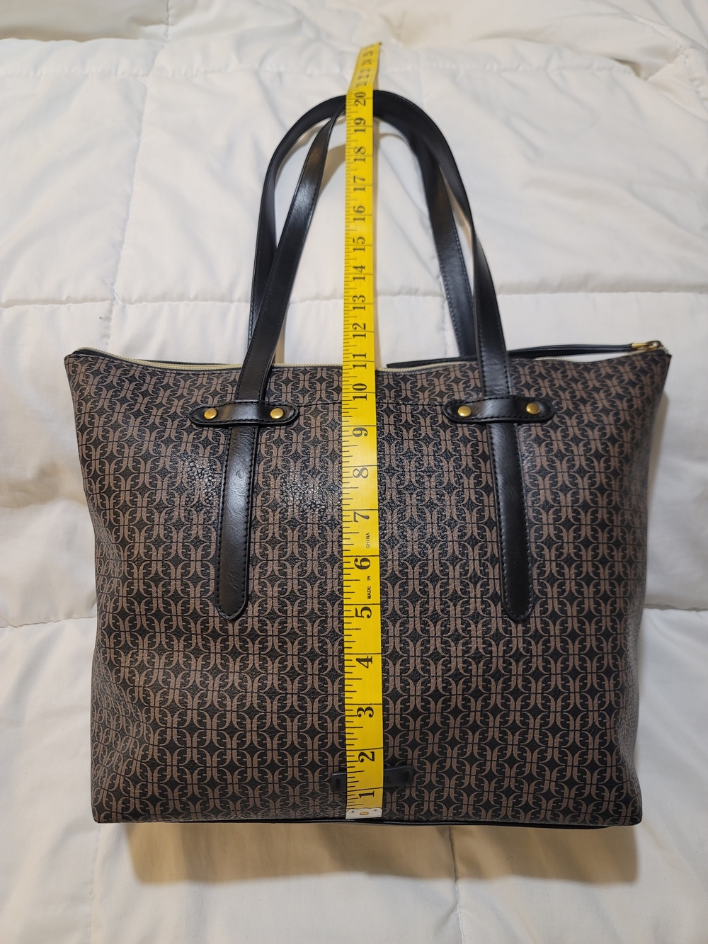 Fossil Tote - Picture 9 of 14